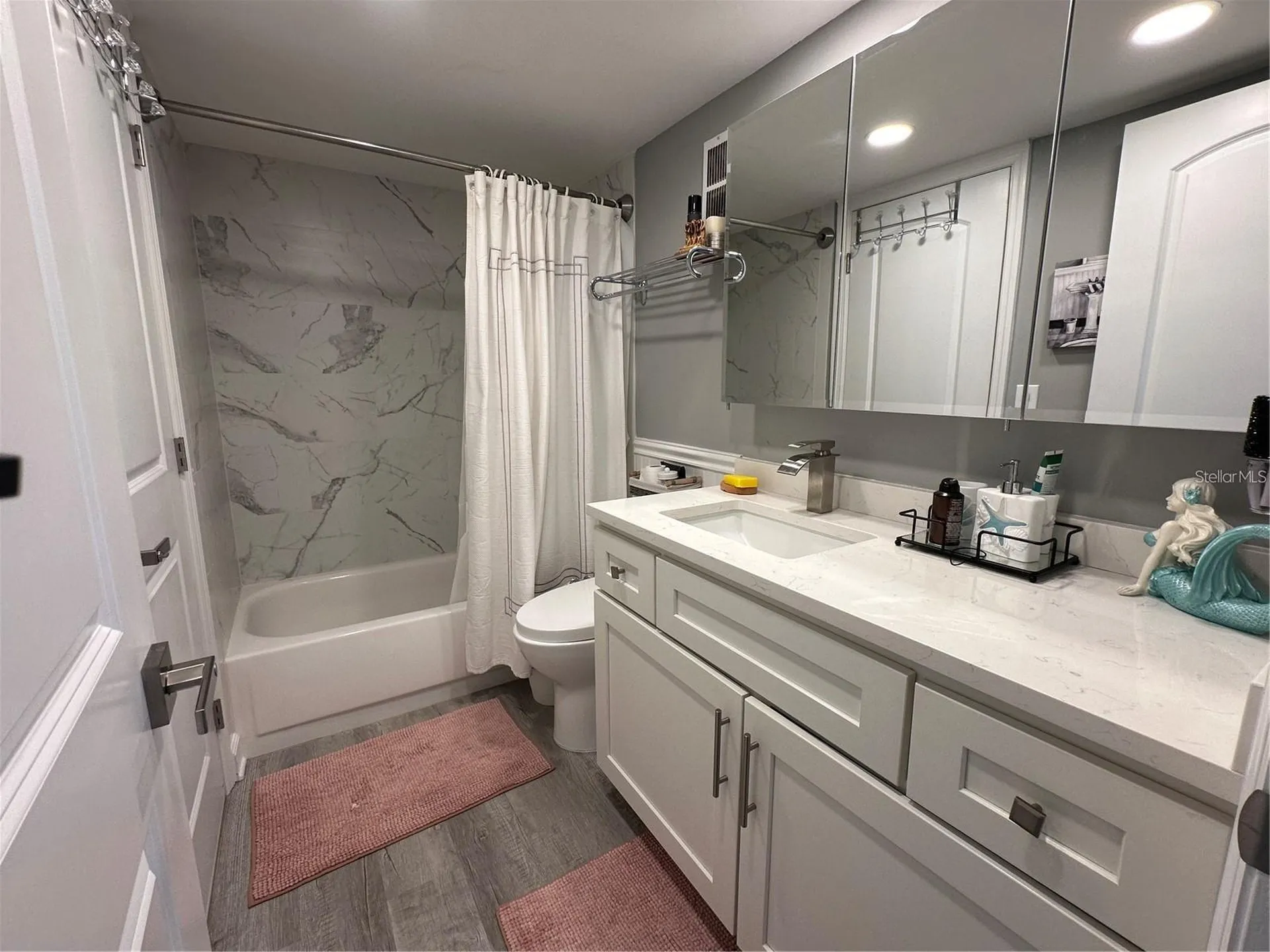 4908 38th Way S St Petersburg FL 33711
