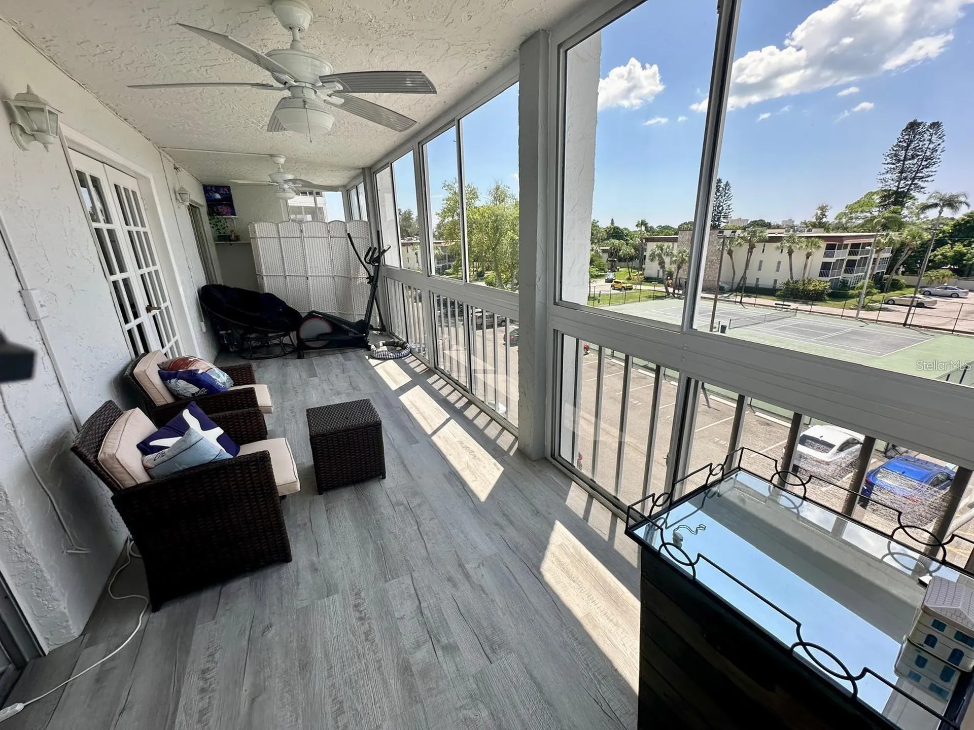 4908 38th Way S St Petersburg FL 33711