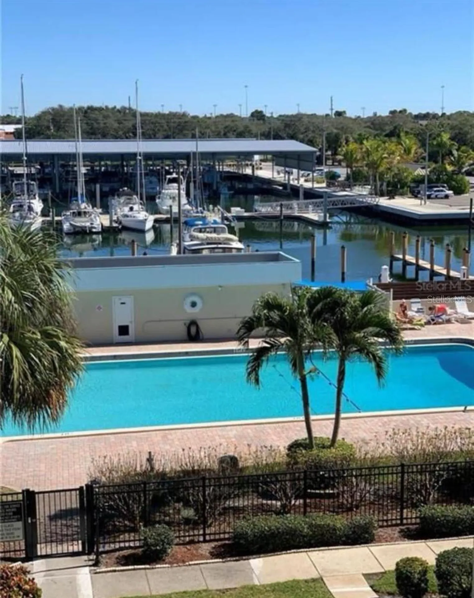 4908 38th Way S St Petersburg FL 33711