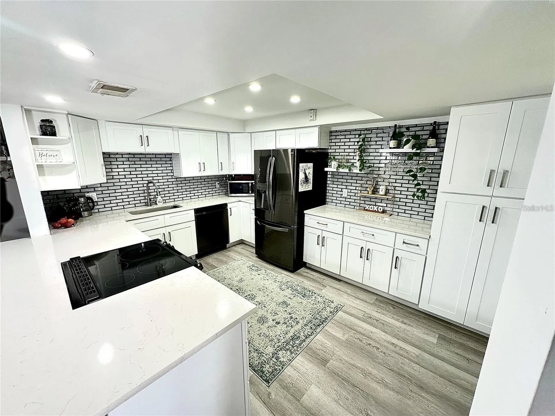 4908 38th Way S St Petersburg FL 33711
