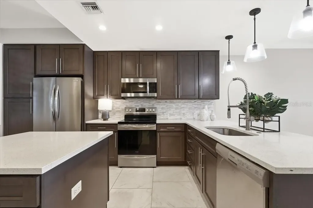 16300 County Road 455 Montverde FL 34756