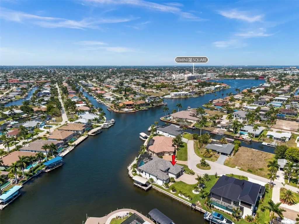 5201 Skylark Court Cape Coral FL 33904