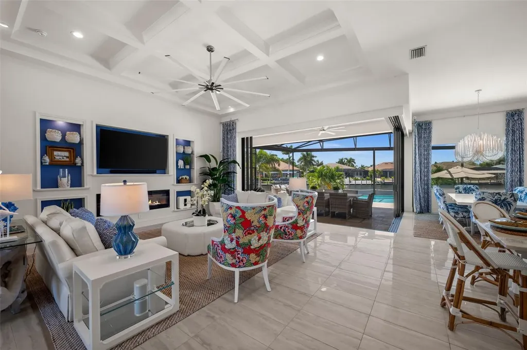 5201 Skylark Court Cape Coral FL 33904