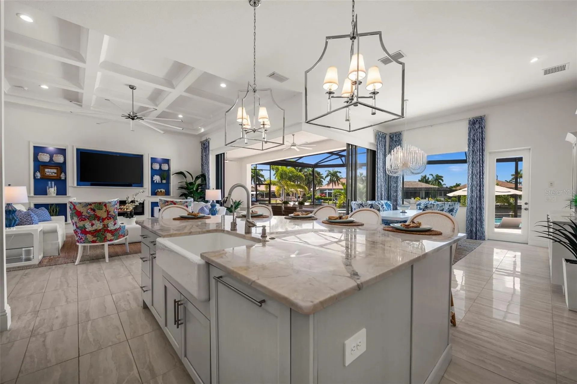 5201 Skylark Court Cape Coral FL 33904