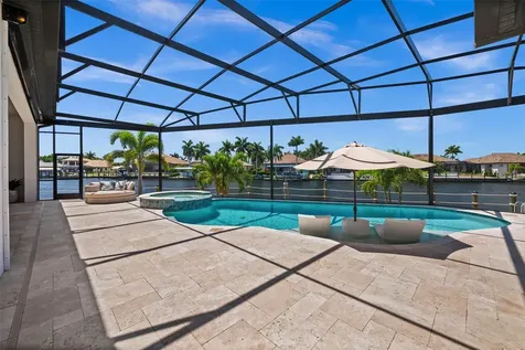 5201 Skylark Court Cape Coral FL 33904