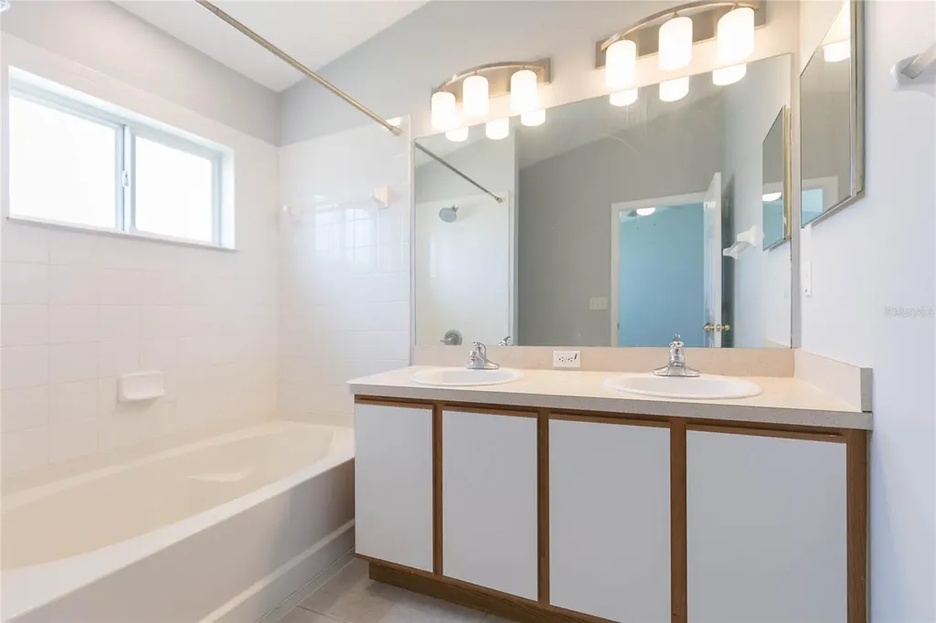 6407 Barksdale Way Riverview FL 33578