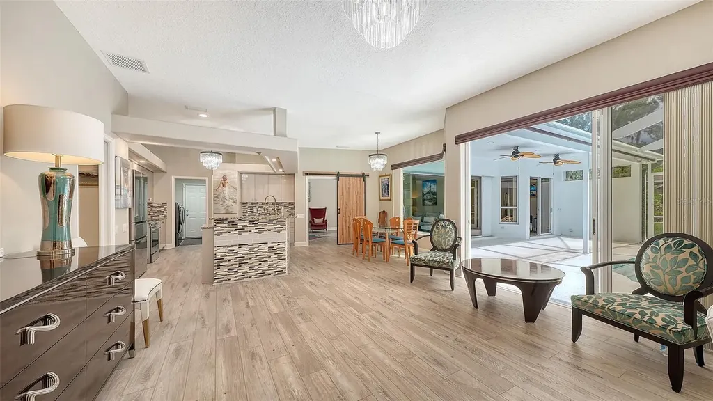 6801 Erica Lane Sarasota FL 34241