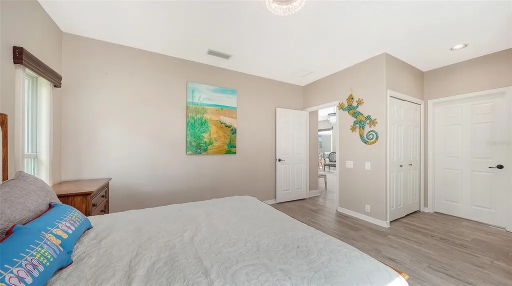 6801 Erica Lane Sarasota FL 34241