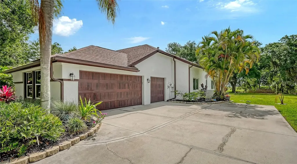 6801 Erica Lane Sarasota FL 34241