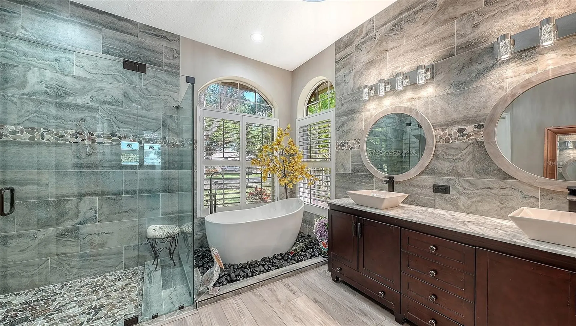6801 Erica Lane Sarasota FL 34241