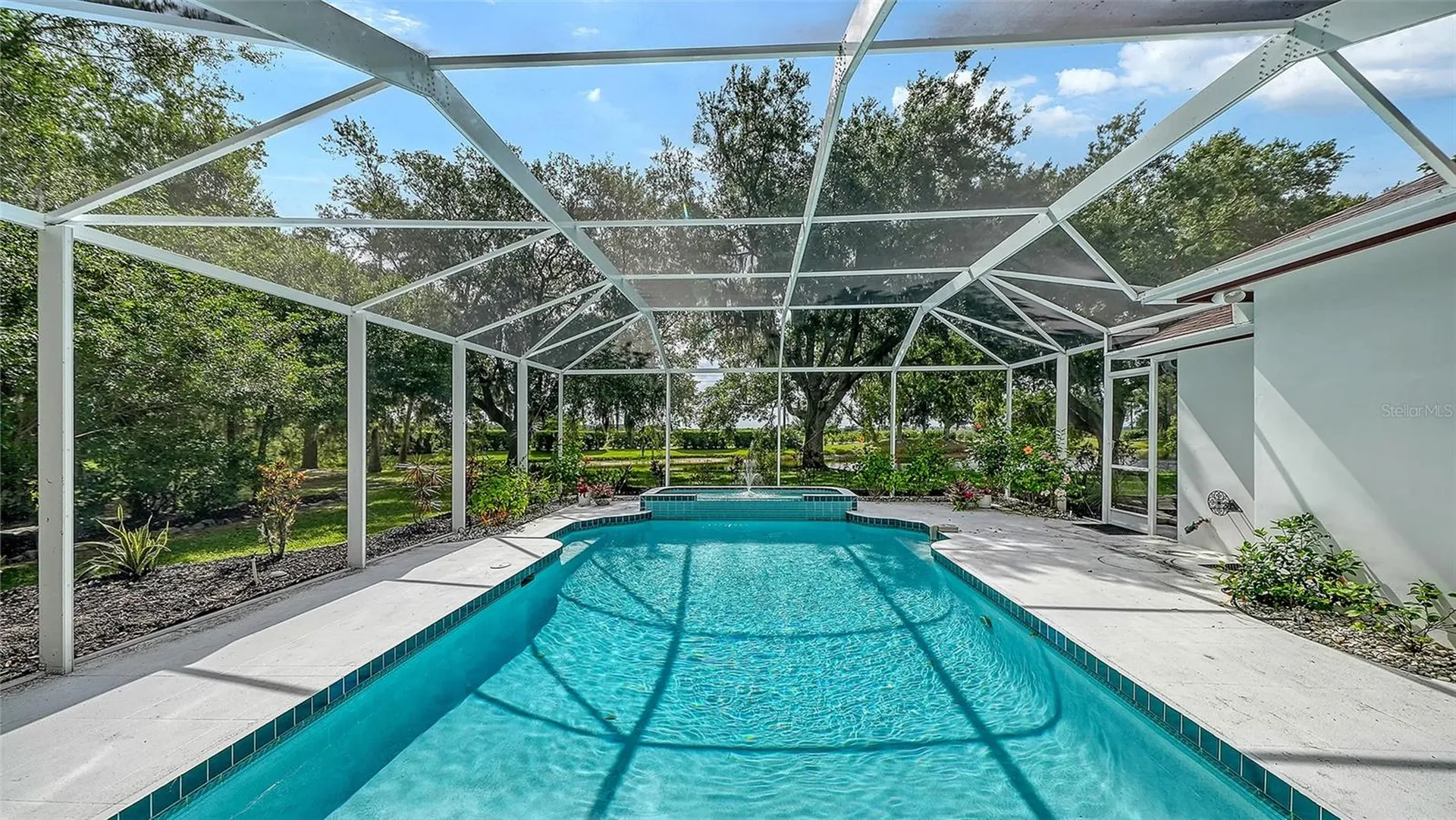6801 Erica Lane Sarasota FL 34241