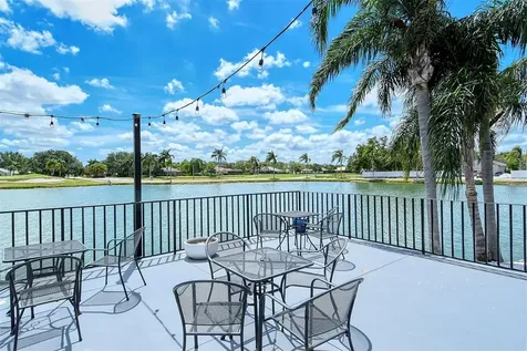 6801 Erica Lane Sarasota FL 34241