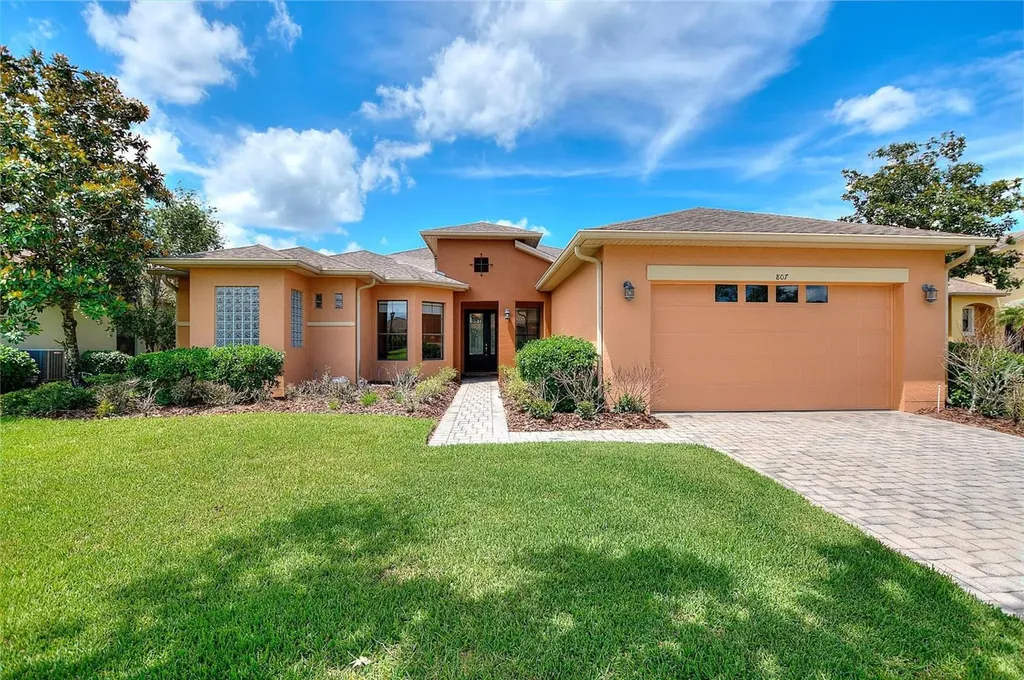807 Bella Viana Road Kissimmee FL 34759