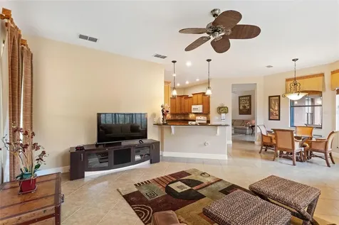 807 Bella Viana Road Kissimmee FL 34759