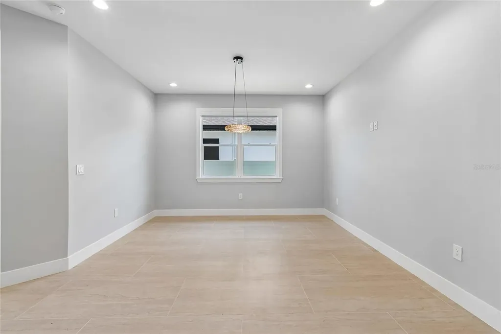 7006 Thatcher Avenue Tampa FL 33614