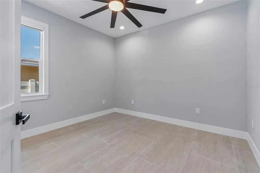 7006 Thatcher Avenue Tampa FL 33614