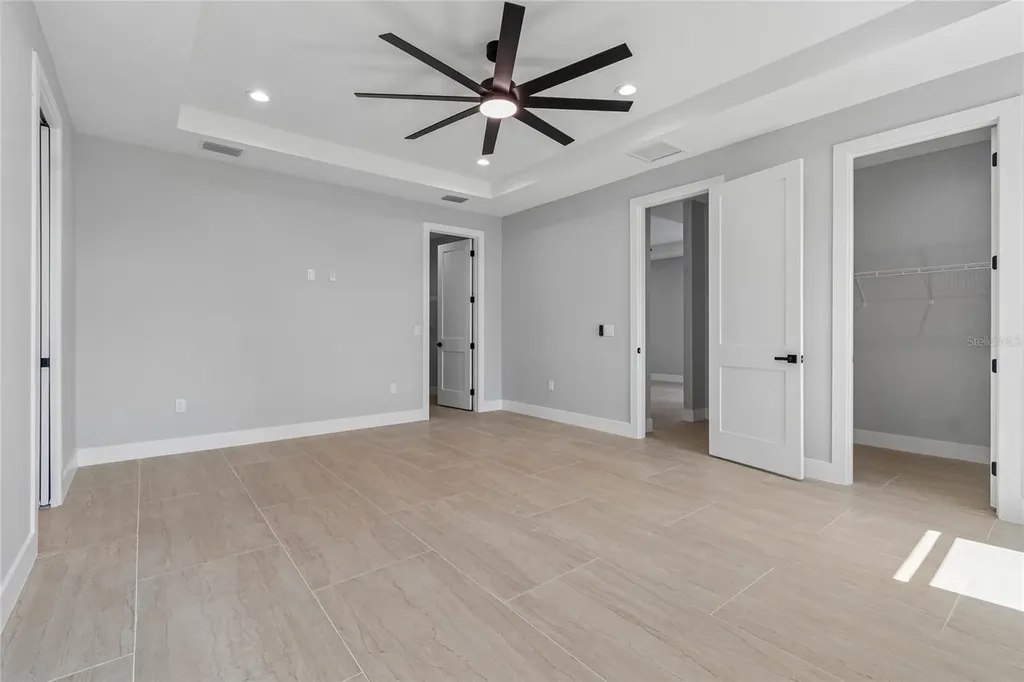 7006 Thatcher Avenue Tampa FL 33614