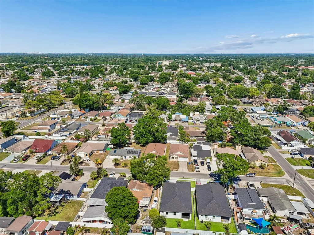7006 Thatcher Avenue Tampa FL 33614