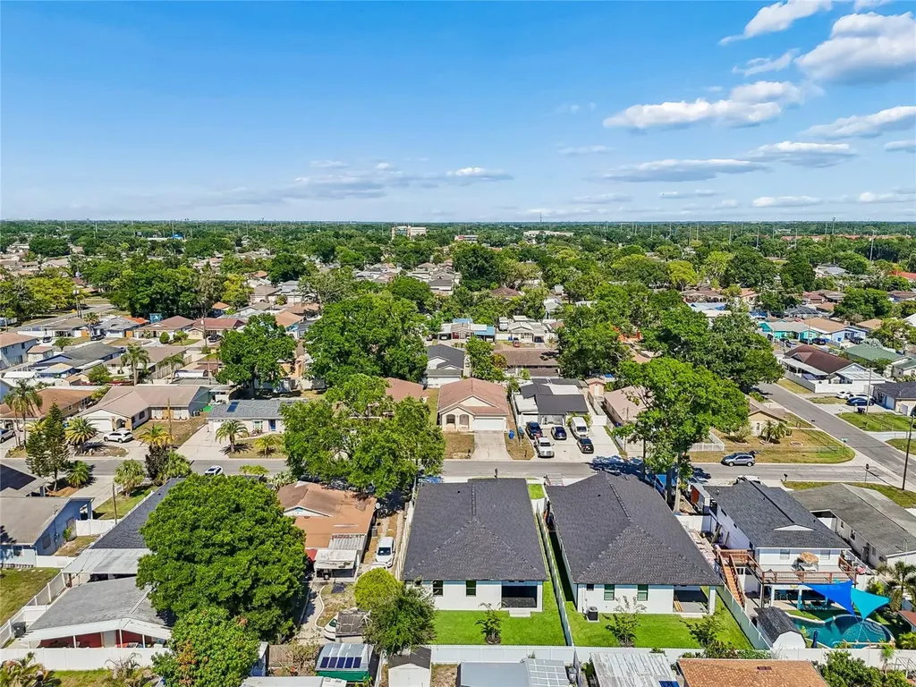 7006 Thatcher Avenue Tampa FL 33614