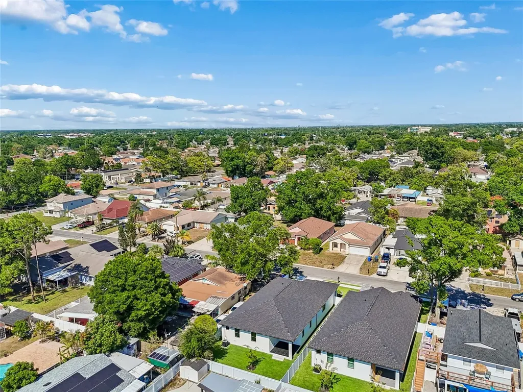 7006 Thatcher Avenue Tampa FL 33614