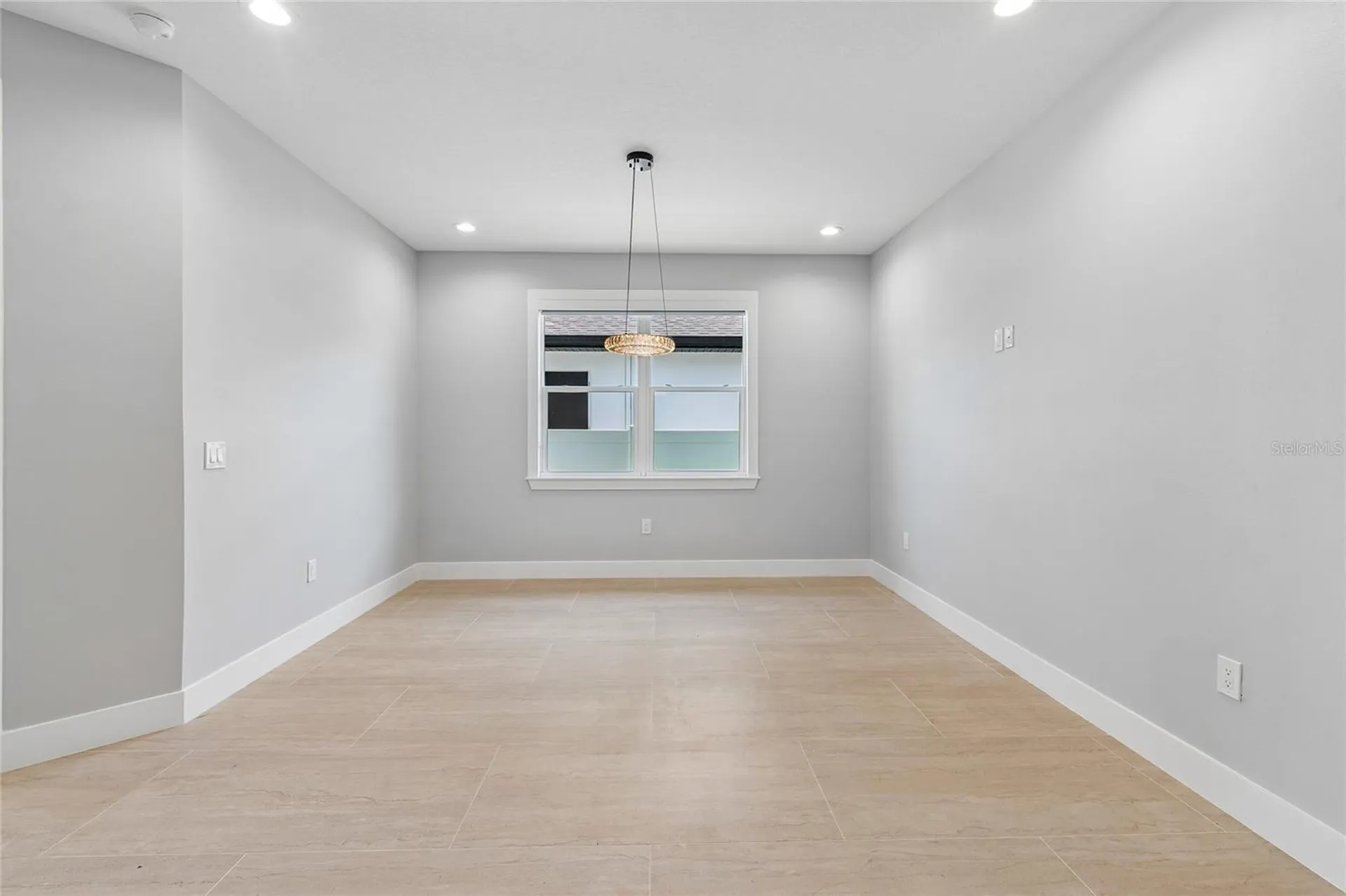 7006 Thatcher Avenue Tampa FL 33614