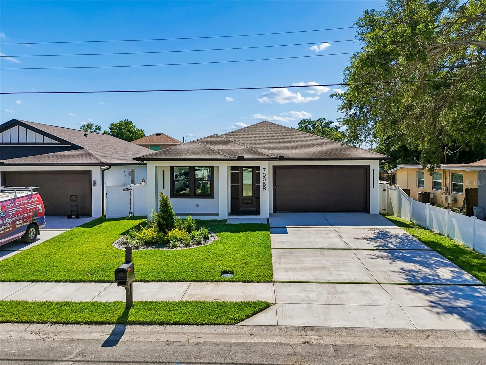 7006 Thatcher Avenue Tampa FL 33614