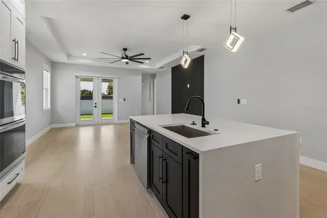 7006 Thatcher Avenue Tampa FL 33614