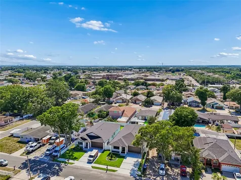 7006 Thatcher Avenue Tampa FL 33614