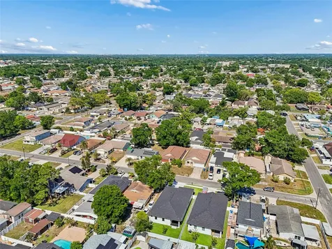 7006 Thatcher Avenue Tampa FL 33614