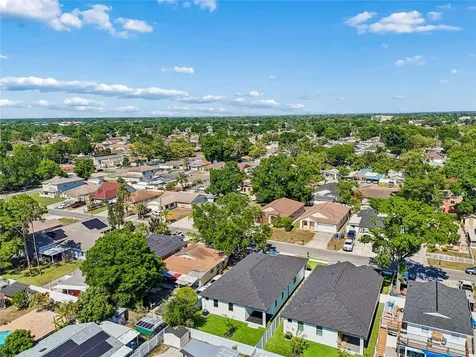 7006 Thatcher Avenue Tampa FL 33614