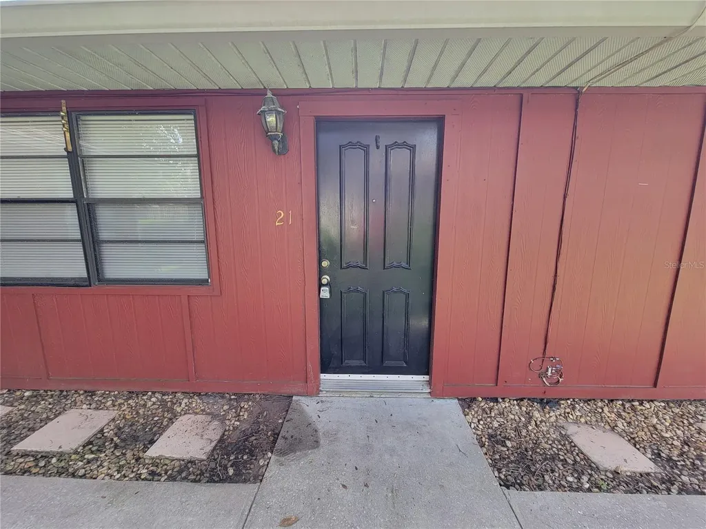 21 Louisiana Avenue St Cloud FL 34769