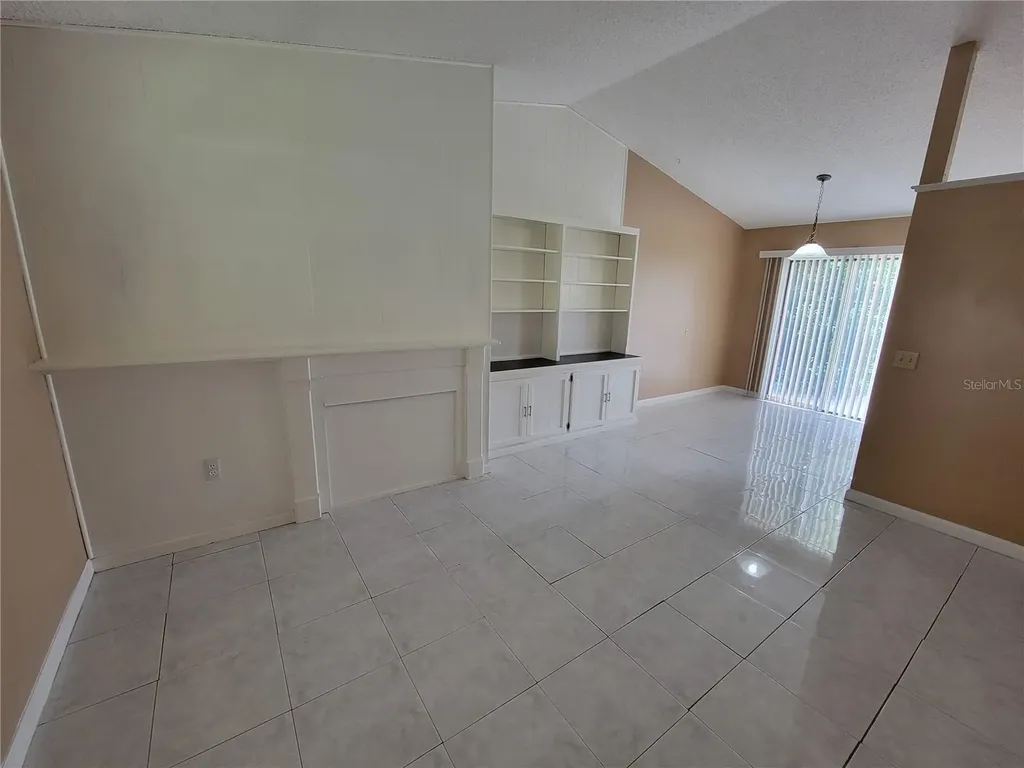 21 Louisiana Avenue St Cloud FL 34769