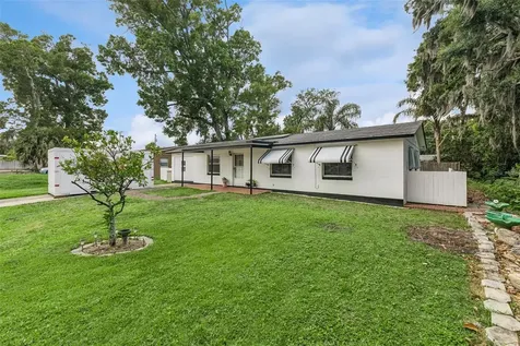 1152 Pineview Drive Daytona Beach FL 32117