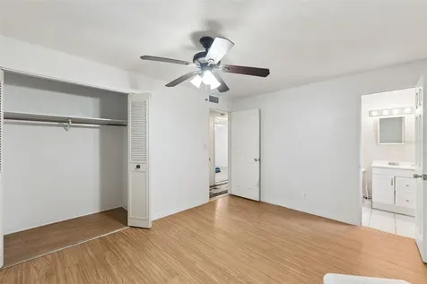 1152 Pineview Drive Daytona Beach FL 32117