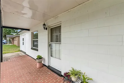 1152 Pineview Drive Daytona Beach FL 32117
