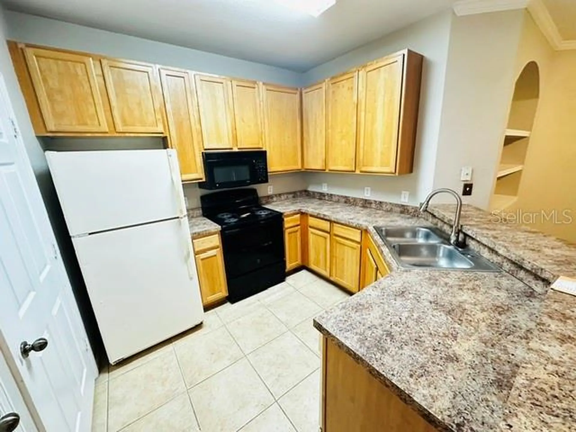 10106 Courtney Oaks Circle Tampa FL 33619