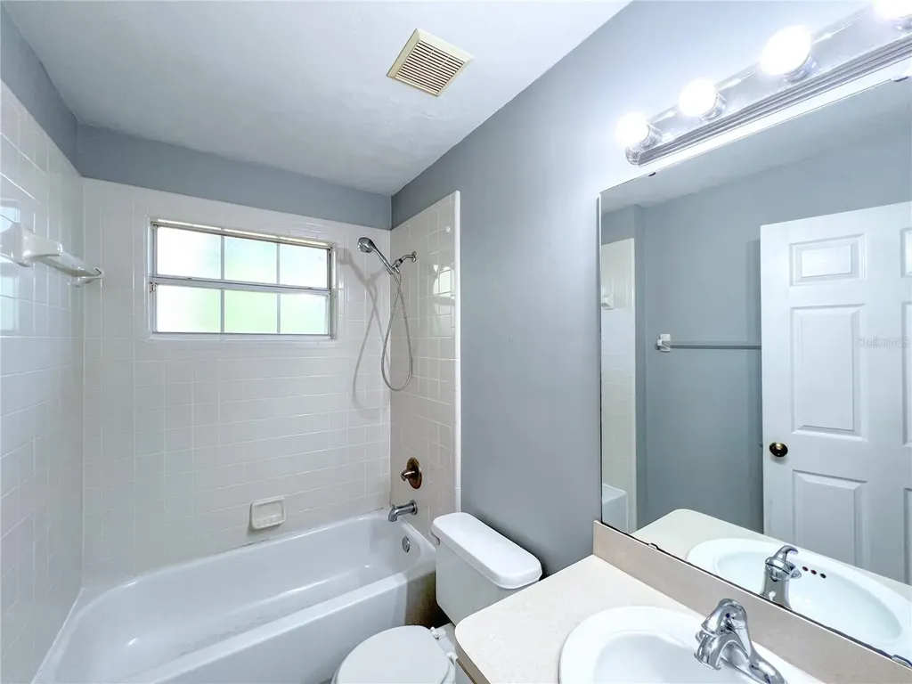 2240 SW 41st Lane Gainesville FL 32608