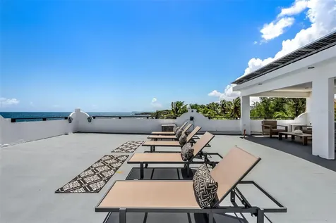 91 G Kennedy Street Dorado PR 00646