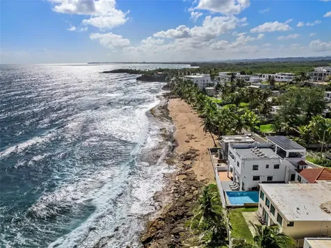 91 G Kennedy Street Dorado PR 00646