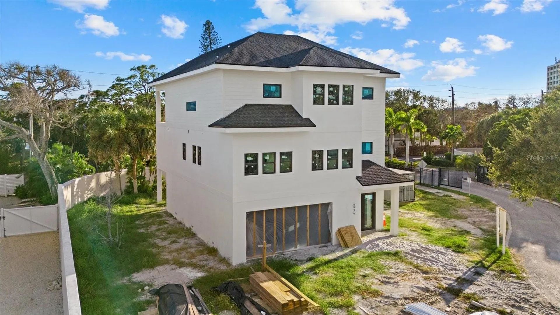 6907 Bochi Circle Sarasota FL 34242