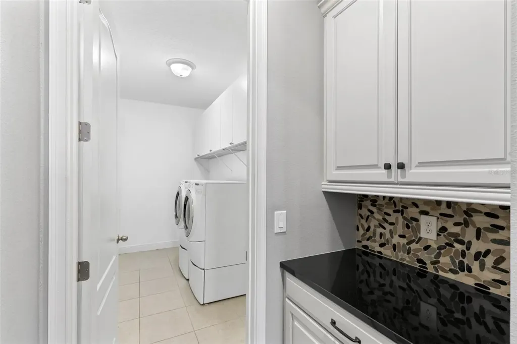 2718 Sarzana Lane Apopka FL 32712