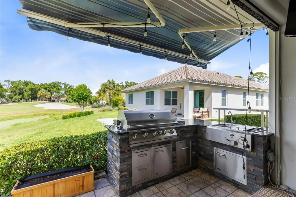 2718 Sarzana Lane Apopka FL 32712