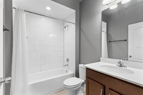 2718 Sarzana Lane Apopka FL 32712