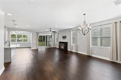 2718 Sarzana Lane Apopka FL 32712