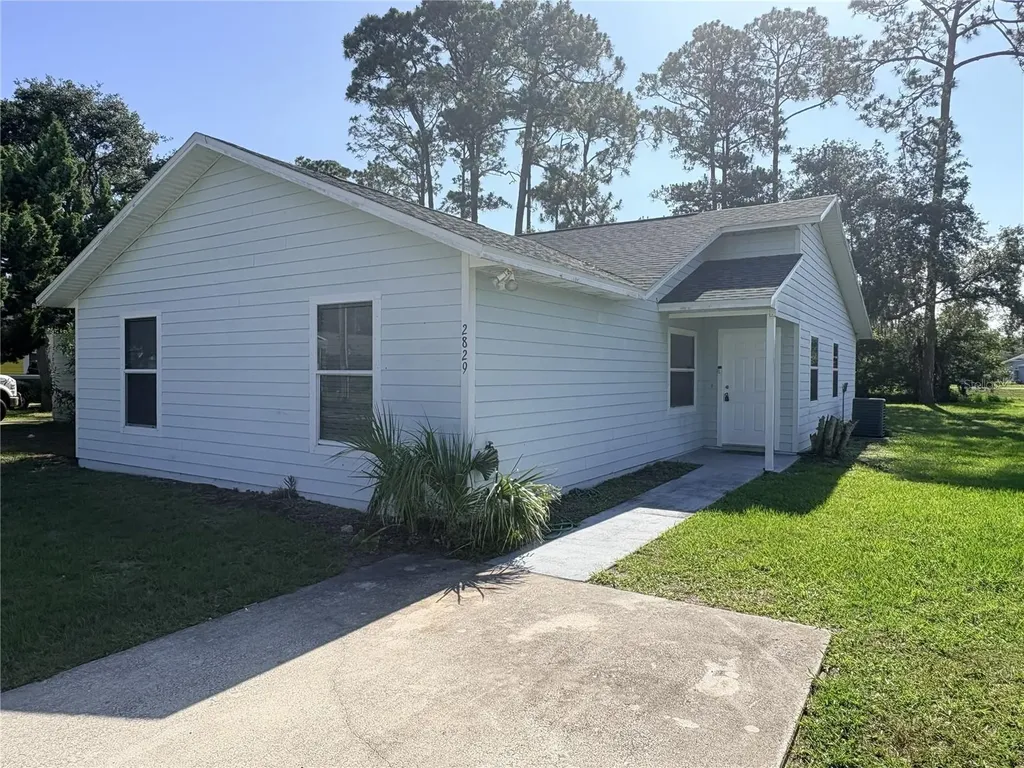 2829 Nordman Avenue New Smyrna Beach FL 32168