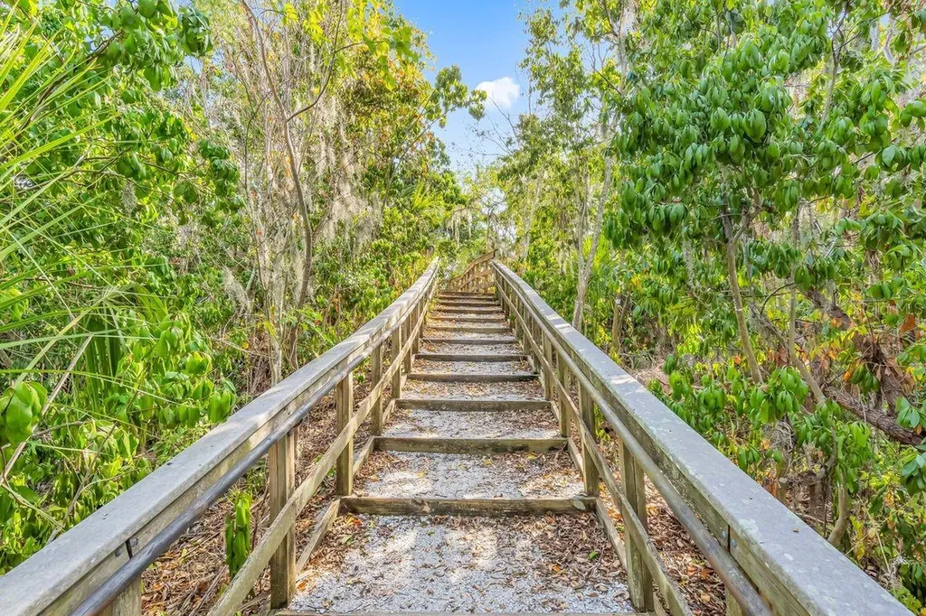 27 Michiana Drive Terra Ceia FL 34250