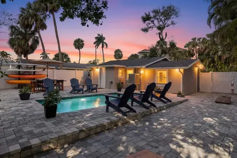 27 Michiana Drive Terra Ceia FL 34250