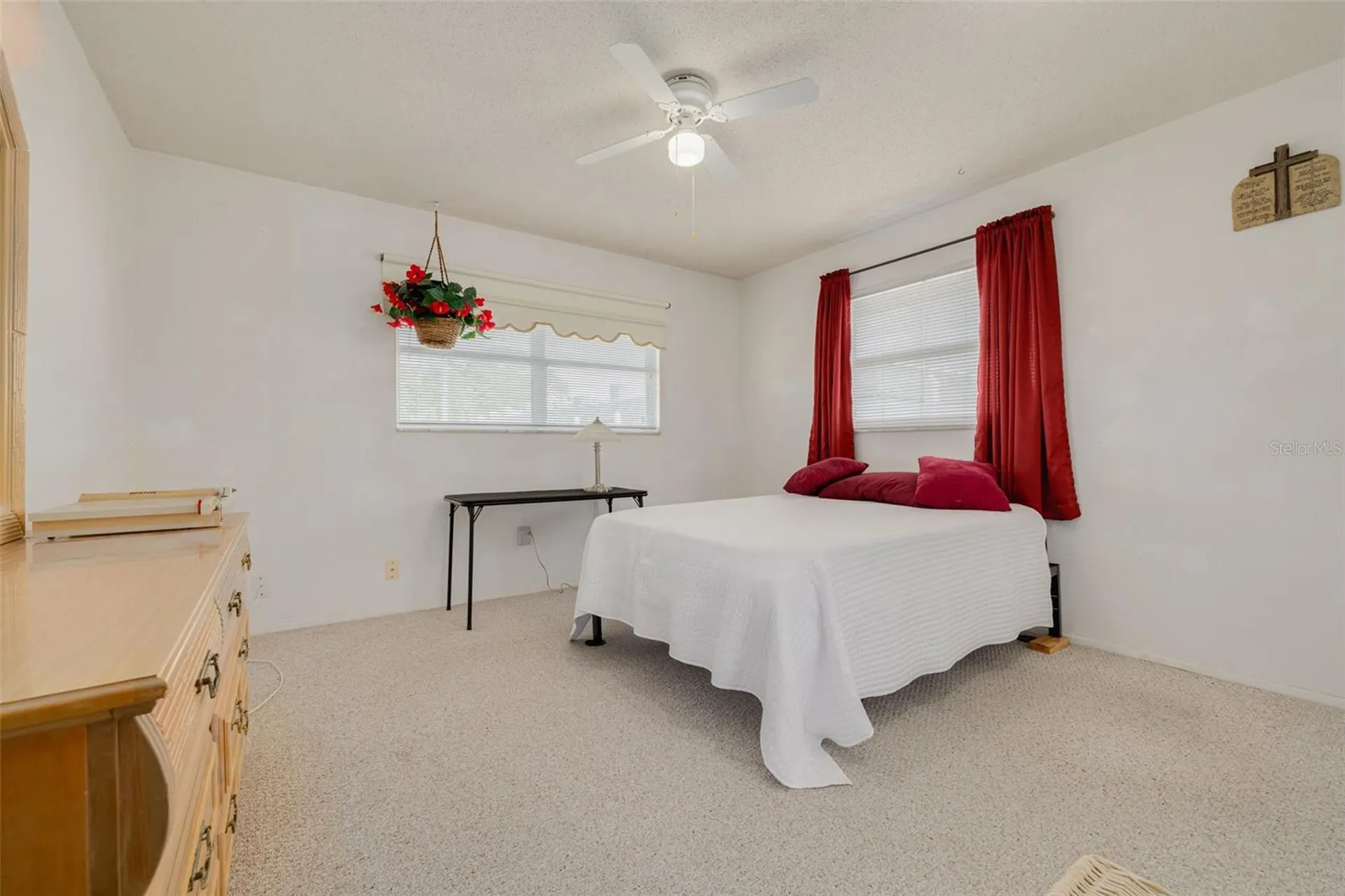 1401 Cara Drive Largo FL 33771