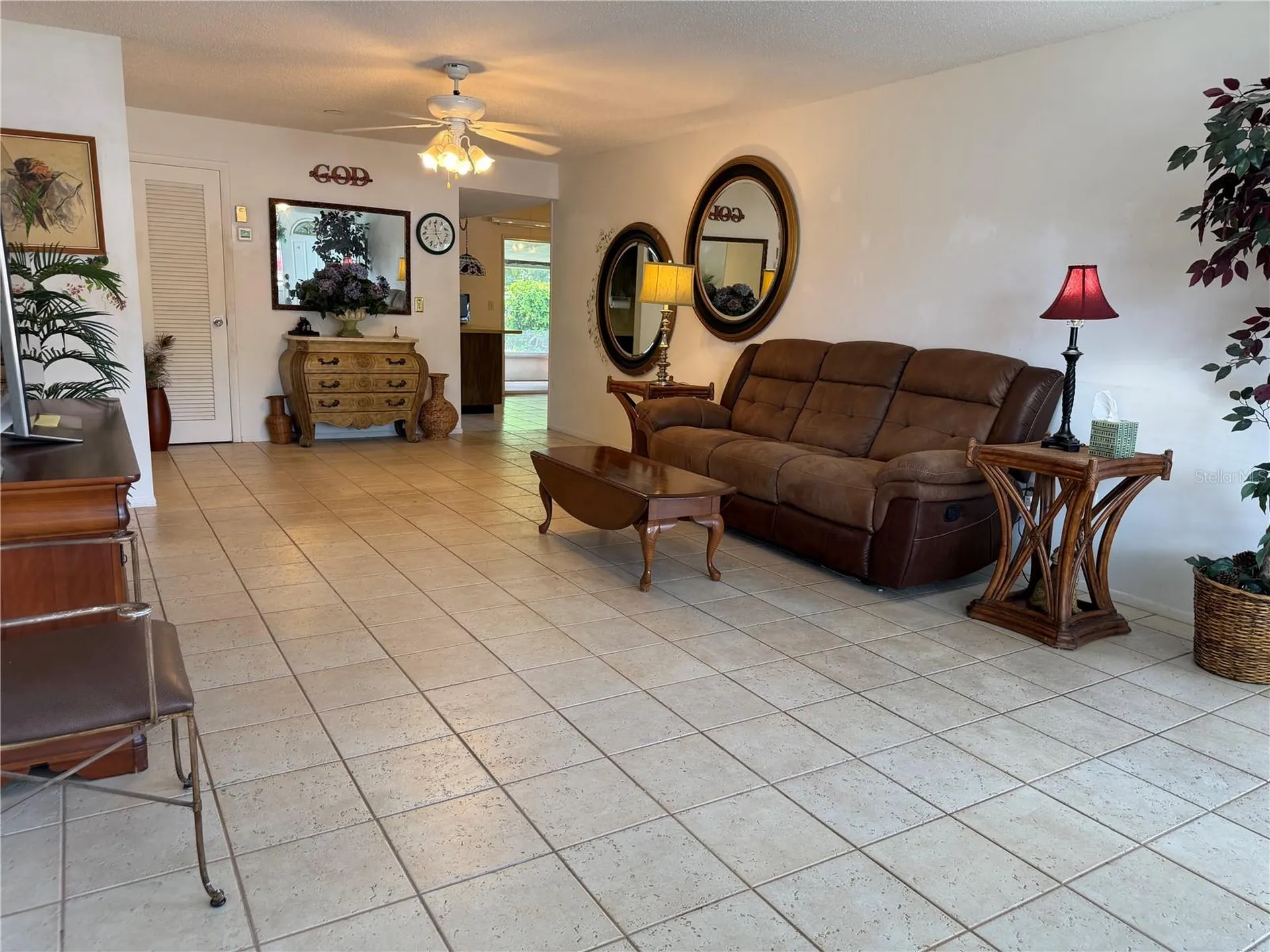 1401 Cara Drive Largo FL 33771