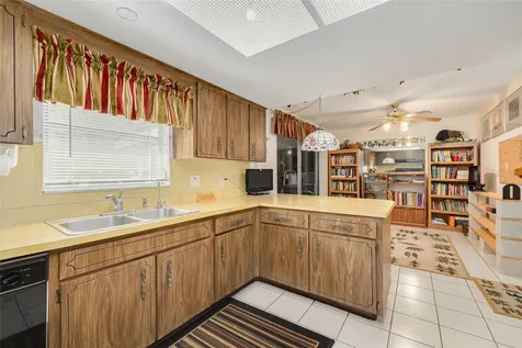 1401 Cara Drive Largo FL 33771